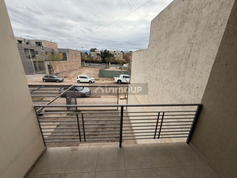 Duplex en Venta en Guaymallen, Mendoza