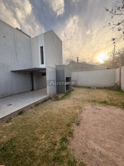 Duplex en Alquiler en Guaymallen, Mendoza - $ 630.000 | Inmoup - 24