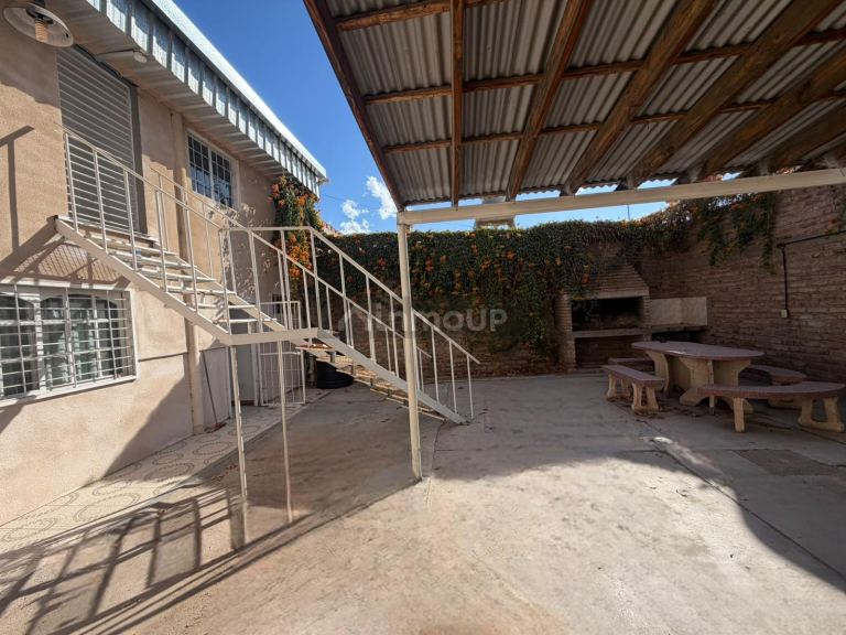 Casa en Venta en Guaymallen, Mendoza