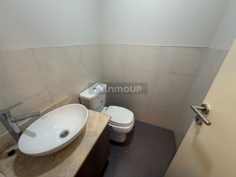 Local Comercial en Alquiler en Godoy Cruz, Mendoza