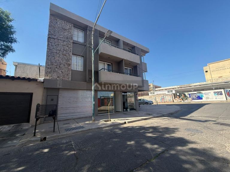 Local Comercial en Alquiler en Godoy Cruz, Mendoza