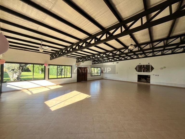 Local Comercial en Venta en Guaymallen, Mendoza - USD 200.000 | Inmoup - 17