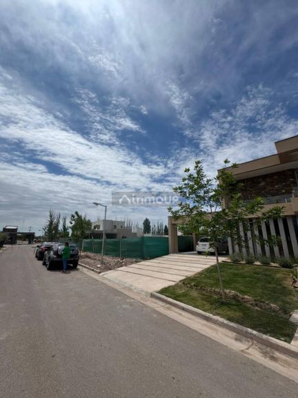 Terreno en Venta en Maipu, Mendoza