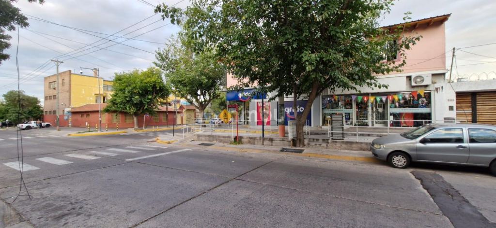 Local Comercial en Alquiler en Guaymallen, Mendoza