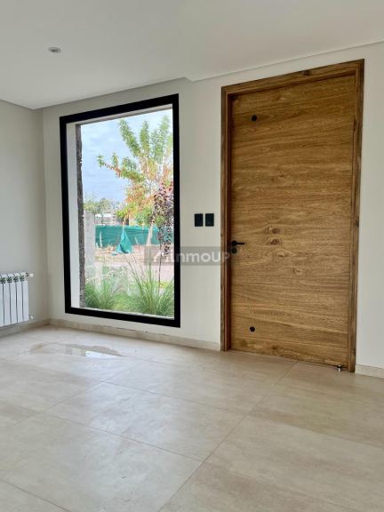 Casa en Alquiler en Maipu, Mendoza