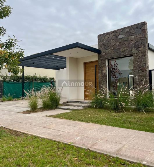 Casa en Alquiler en Maipu, Mendoza