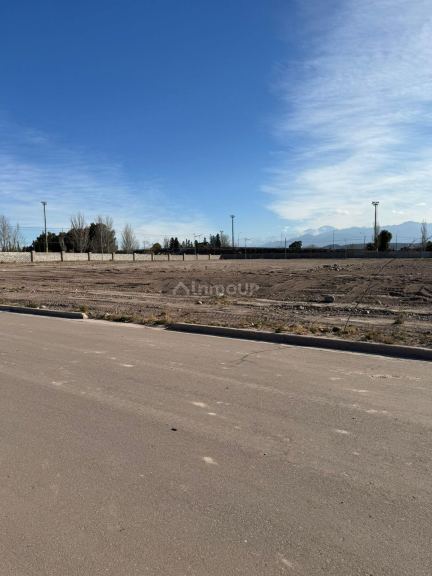 Lote en Venta en Maipu, Mendoza