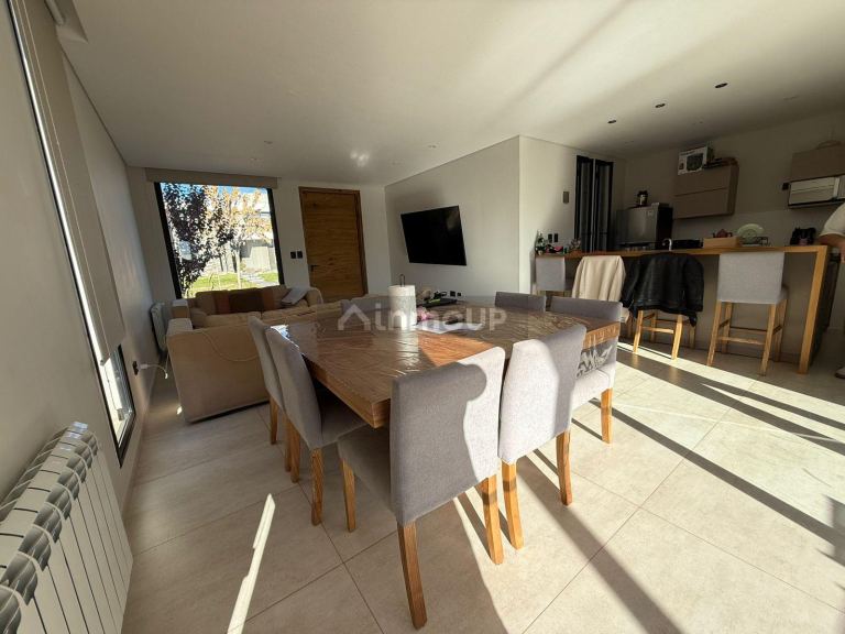 Casa en Venta en Maipu, Mendoza