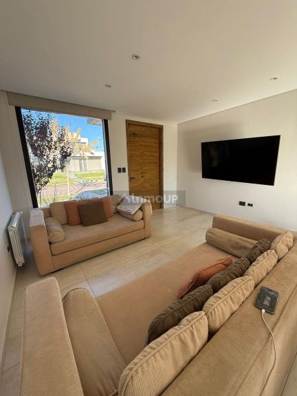 Casa en Venta en Maipu, Mendoza