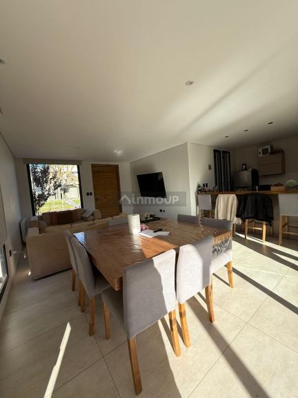 Casa en Venta en Maipu, Mendoza