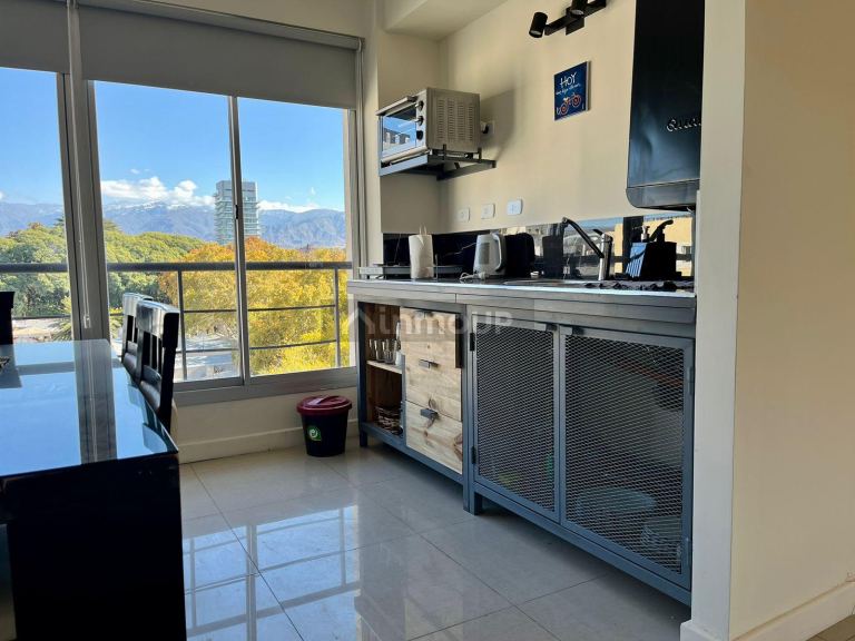 Departamento en Alquiler en Capital, Mendoza