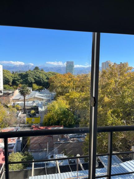 Departamento en Alquiler en Capital, Mendoza
