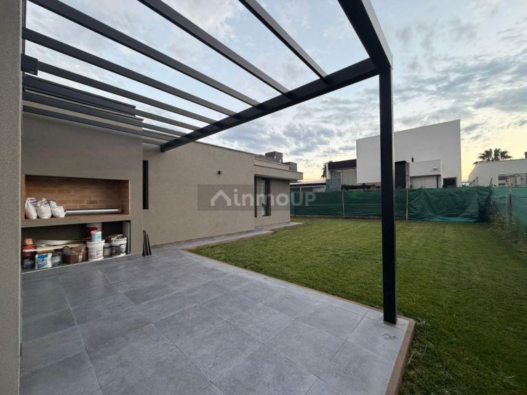 Casa en Venta en Maipu, Mendoza