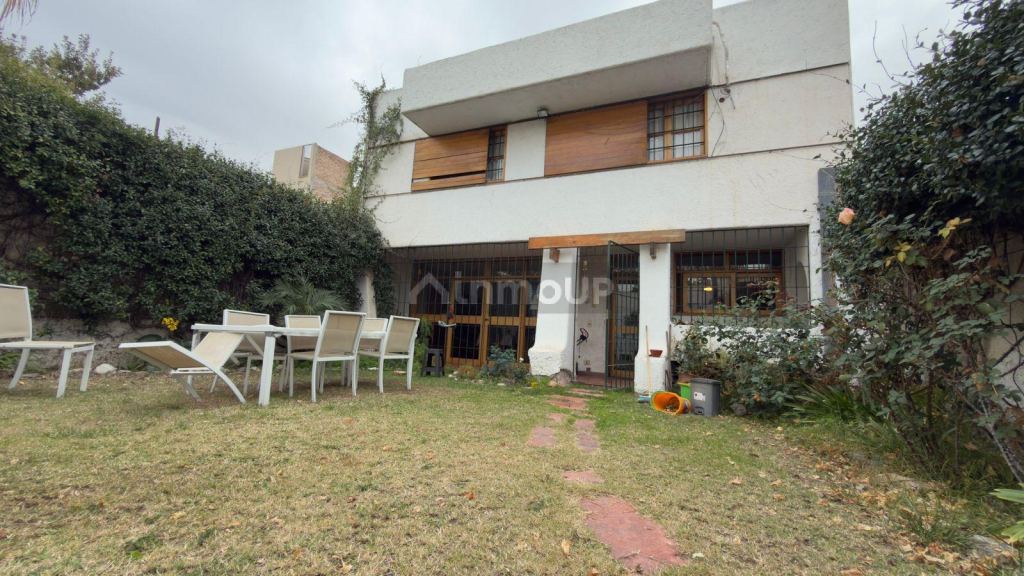 Casa en Alquiler en Capital, Mendoza