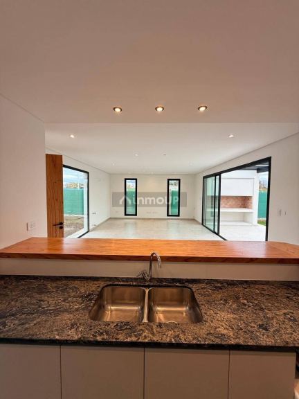 Casa en Alquiler en Lujan de Cuyo, Mendoza