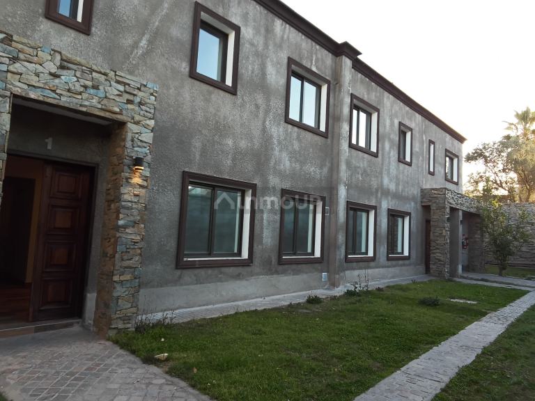 Departamento en Alquiler en Godoy Cruz, Mendoza