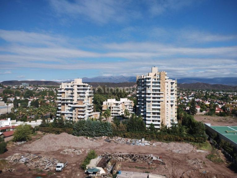 Departamento en Venta en Godoy Cruz, Mendoza