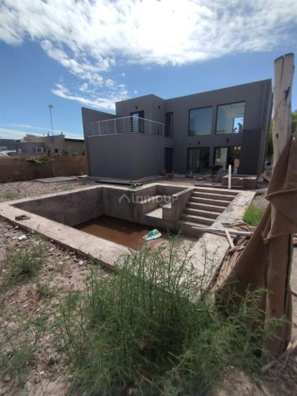 Casa en Venta en Maipu, Mendoza