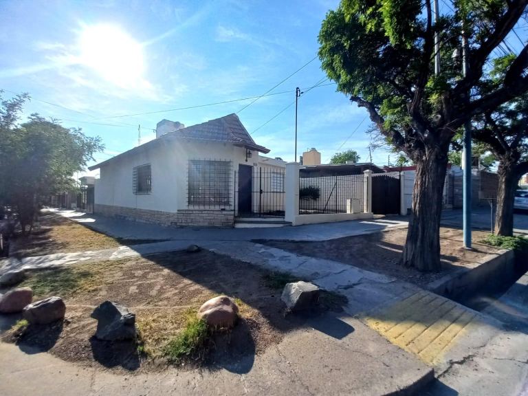Casa en Venta en Godoy Cruz, Mendoza