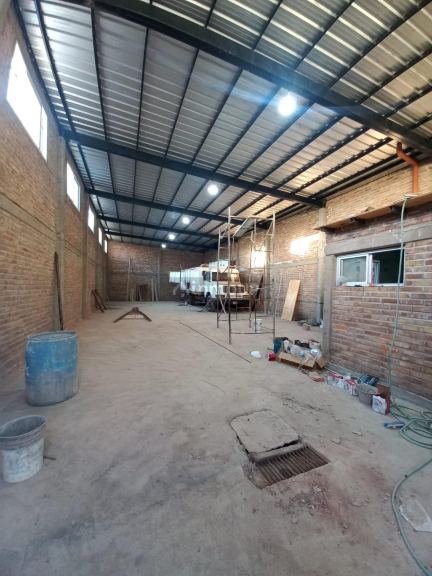 Galpon en Alquiler en Lujan de Cuyo, Mendoza