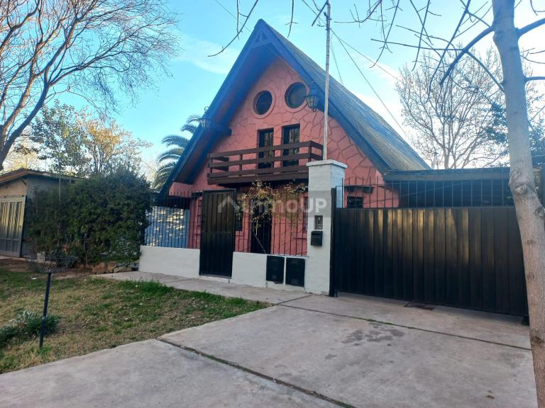 Casa en Alquiler en Lujan de Cuyo, Mendoza