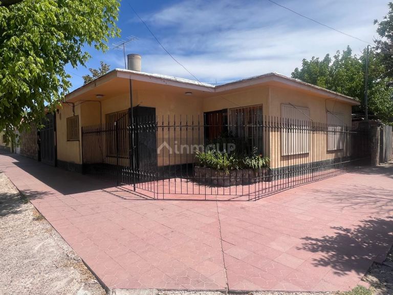 Casa en Alquiler en Lujan de Cuyo, Mendoza