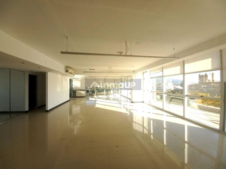 Oficina en Alquiler en Capital, Mendoza