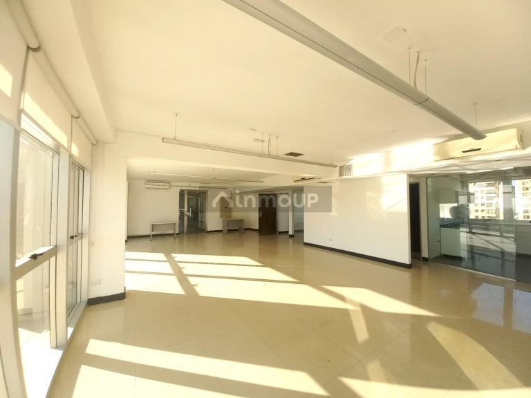 Oficina en Alquiler en Capital, Mendoza