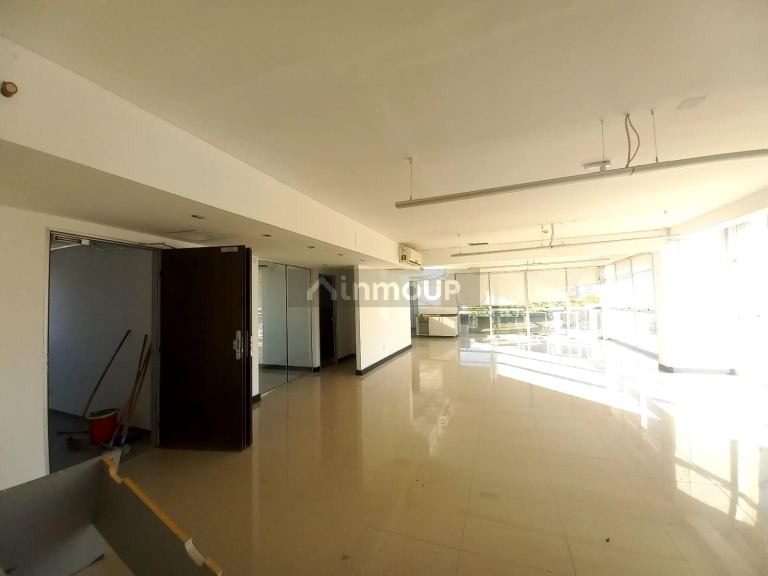 Oficina en Alquiler en Capital, Mendoza