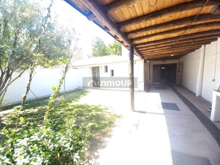 Casa en Alquiler en Godoy Cruz, Mendoza