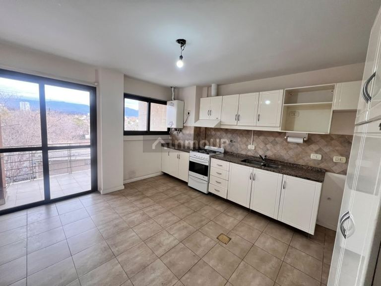 Departamento en Alquiler en Capital, Mendoza
