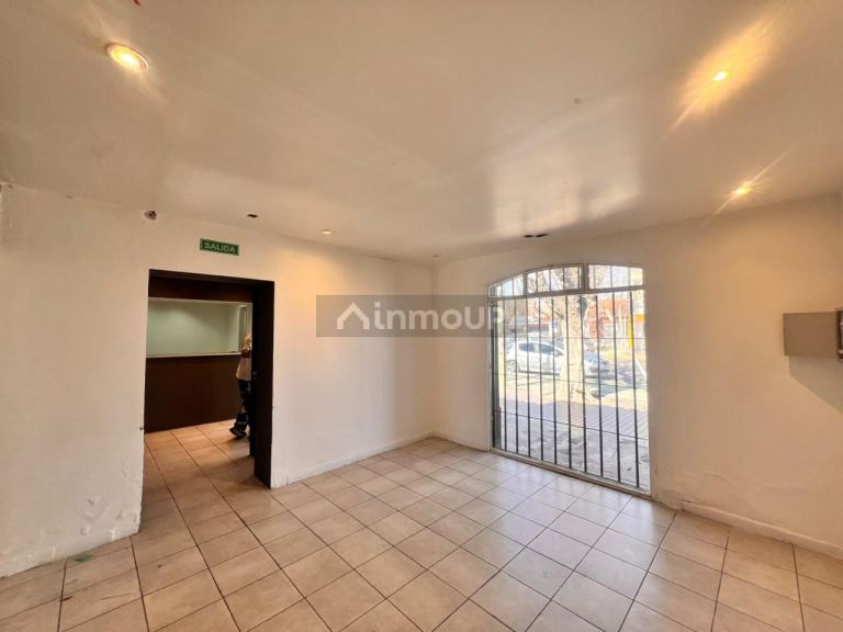 Local Comercial en Alquiler en Lujan de Cuyo, Mendoza - $ 1.200.000 | Inmoup - 9