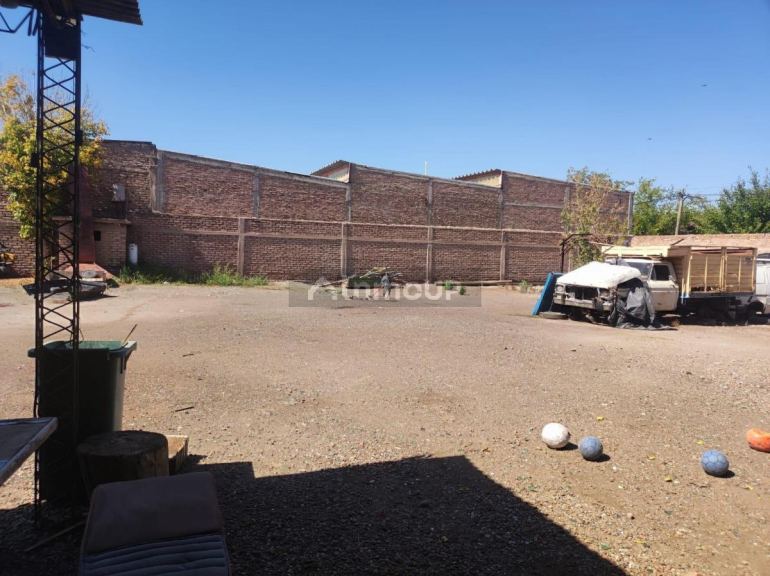 Galpon en Alquiler en Guaymallen, Mendoza