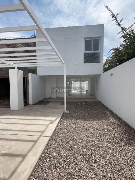 Duplex en Venta en Maipu, Mendoza