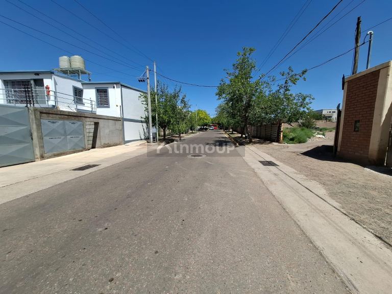Galpon en Alquiler en Guaymallen, Mendoza