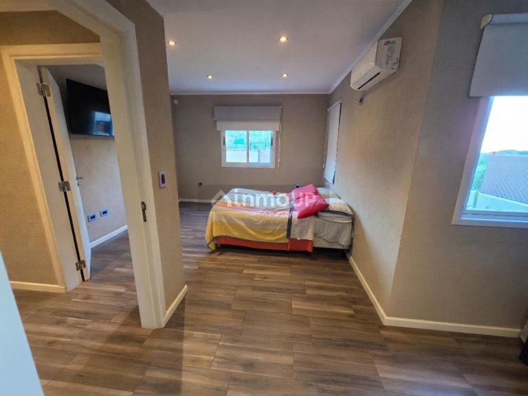 Casa en Venta en Las Heras, Mendoza - USD 140.000 | Inmoup - 11