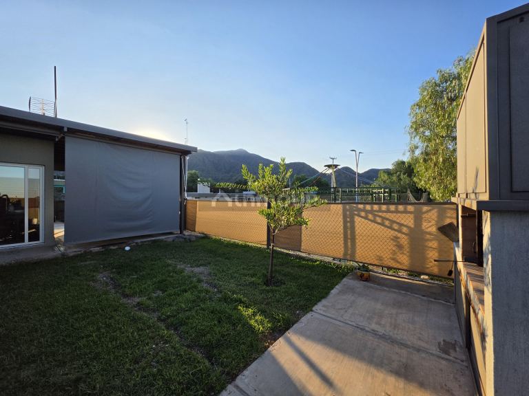 Casa en Venta en Las Heras, Mendoza