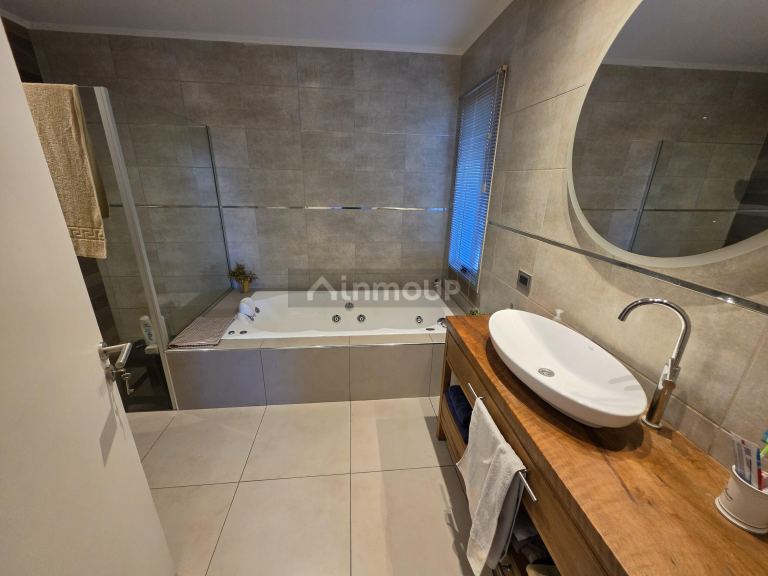Casa en Venta en Las Heras, Mendoza