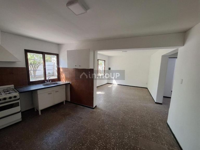 Casa en Alquiler en Guaymallen, Mendoza - $ 600.000 | Inmoup - 2