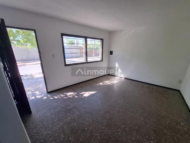 Casa en Alquiler en Guaymallen, Mendoza - $ 600.000 | Inmoup - 4