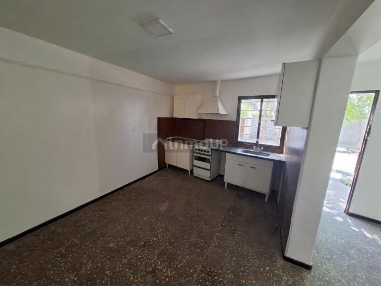 Casa en Alquiler en Guaymallen, Mendoza - $ 600.000 | Inmoup - 6