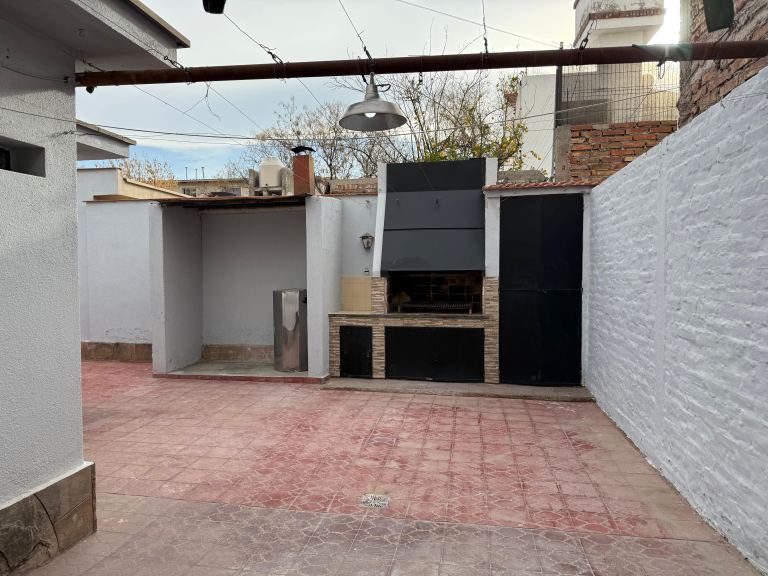 Casa en Alquiler en Godoy Cruz, Mendoza