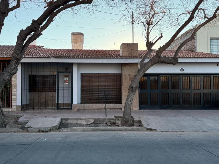 Casa en Alquiler en Godoy Cruz, Mendoza