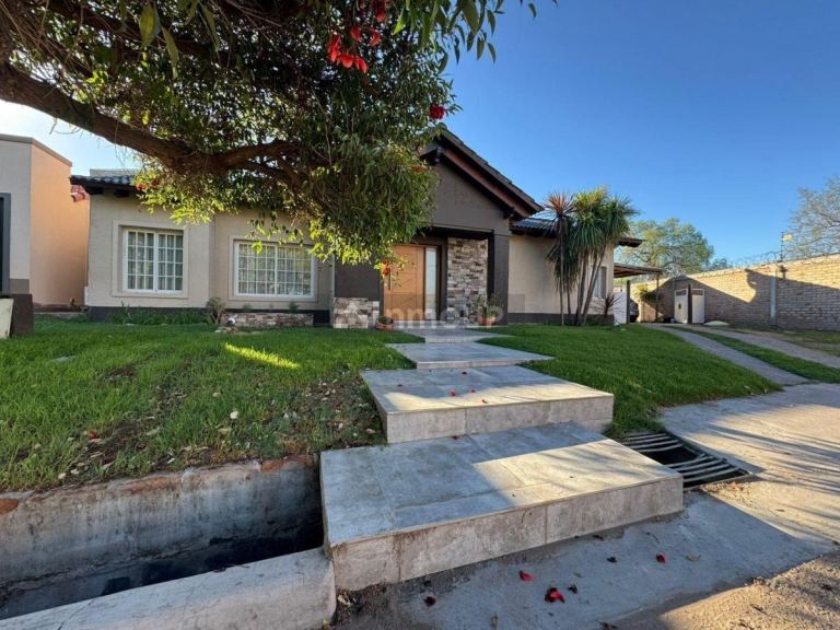 Casa en Venta en Guaymallen, Mendoza