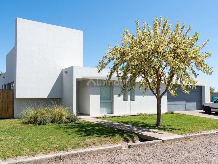 Casa en Venta en Maipu, Mendoza