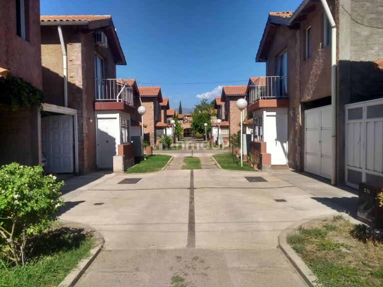 Duplex en Venta en Capital, Mendoza