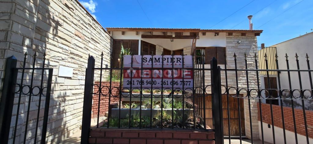 Casa en Venta en Godoy Cruz, Mendoza
