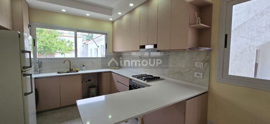 Casa en Venta en Capital, Mendoza - USD 450.000 | Inmoup - 7