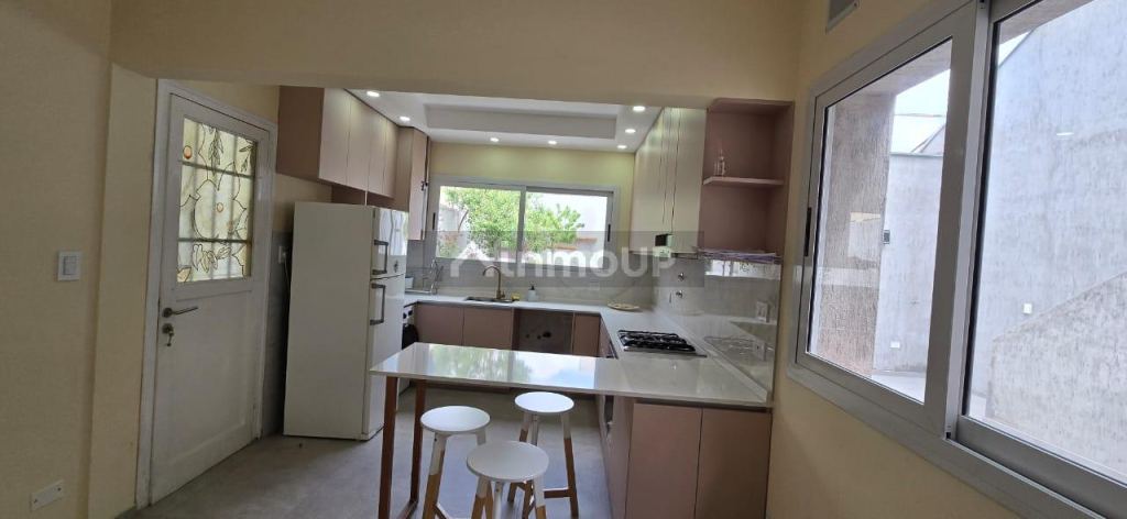 Casa en Venta en Capital, Mendoza - USD 450.000 | Inmoup - 6