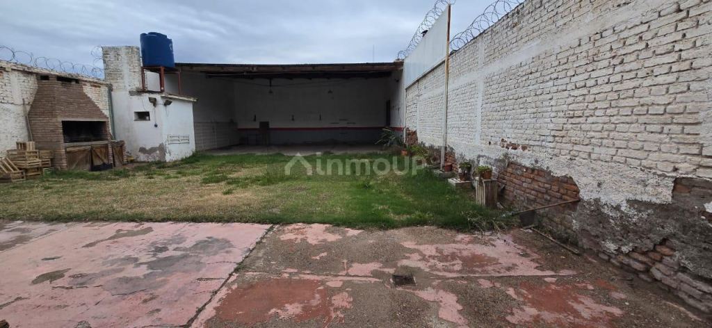 Local Comercial en Alquiler en Capital, Mendoza - $ 1.200.000 | Inmoup - 24
